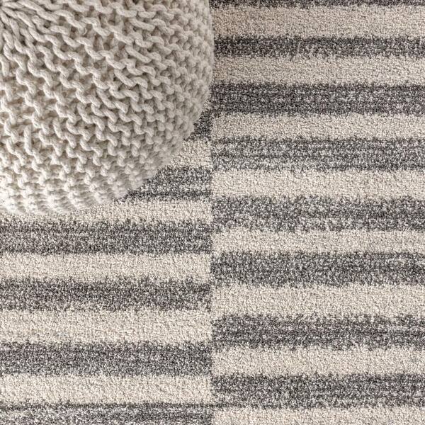 JONATHAN Y Lyla Offset Stripe Gray/Cream 2 ft. x 8 ft