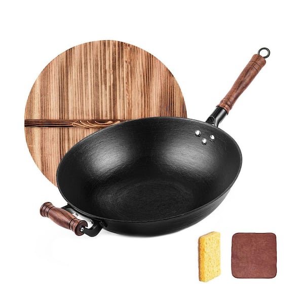 13.4 in. Flat Bottom Cast Iron Wok Black Finish with Lid Nonstick Surface Induction Gas Electric Compatible Wok