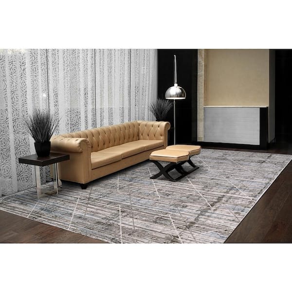 Harlow 3 ft. 11 in. X 5 ft. 3 in. Grey/Blue Geometric Indoor Area Rug