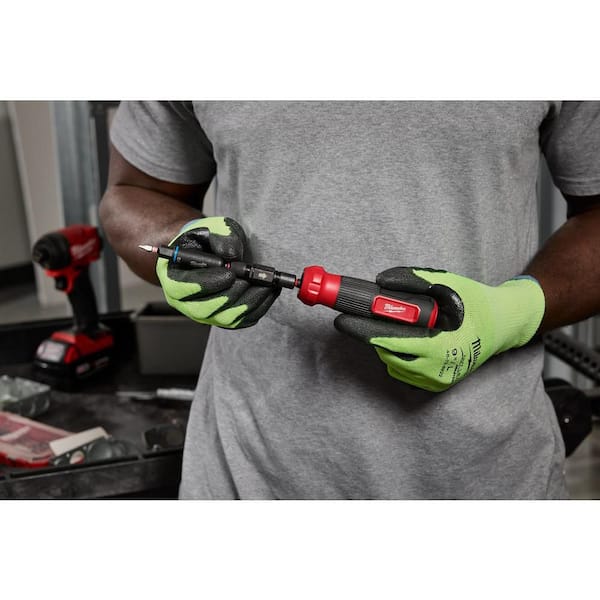 Milwaukee 8-in-1 Multi Bit and Nut Driver with SHOCKWAVE 48-22