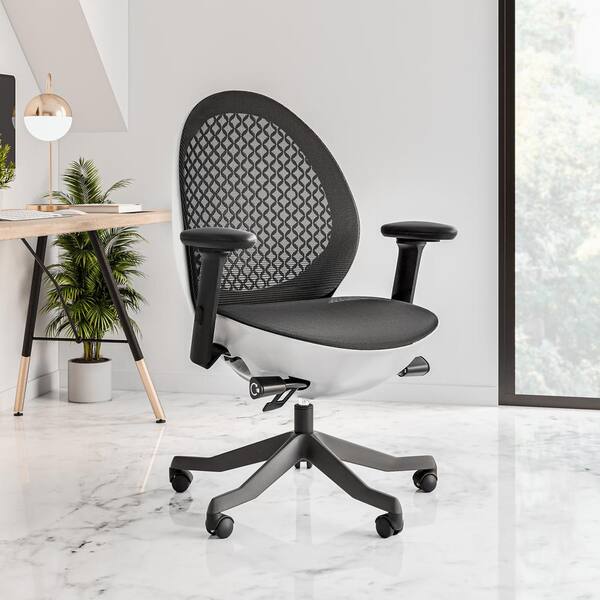 TECHNI MOBILI Deco LUX White Executive Office Chair