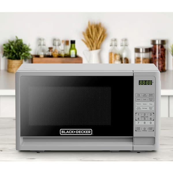 Black+Decker 700 Watt Compact LED Display Countertop Small Microwave Oven  with 10 Inch Turntable and 6 Preset Menu Buttons, Matte Black