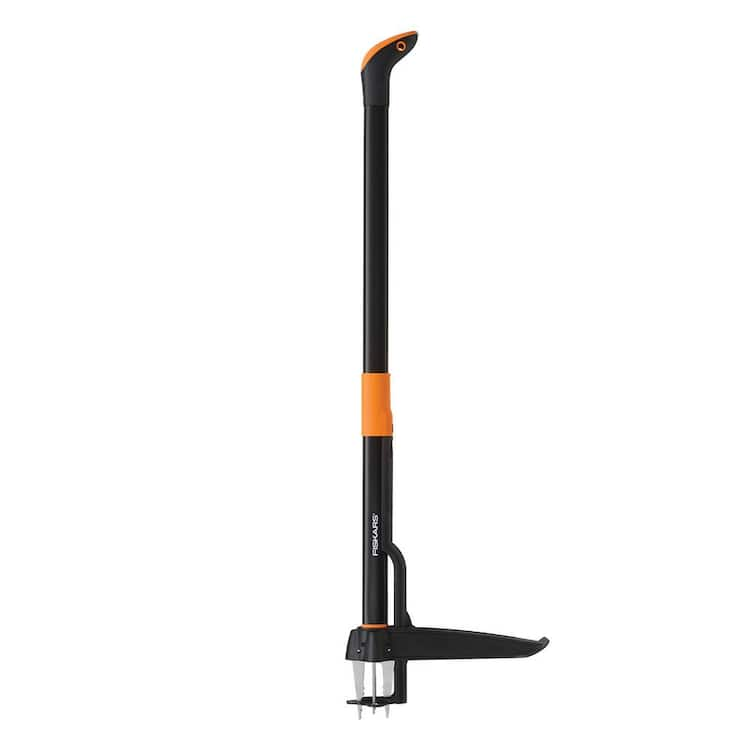 Fiskars 34in Stand up 4 Claw Garden Weeder