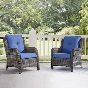 Gray Wicker Outdoor Patio Lounge Chair with CushionGuard Blue Cushions (2-Pack)