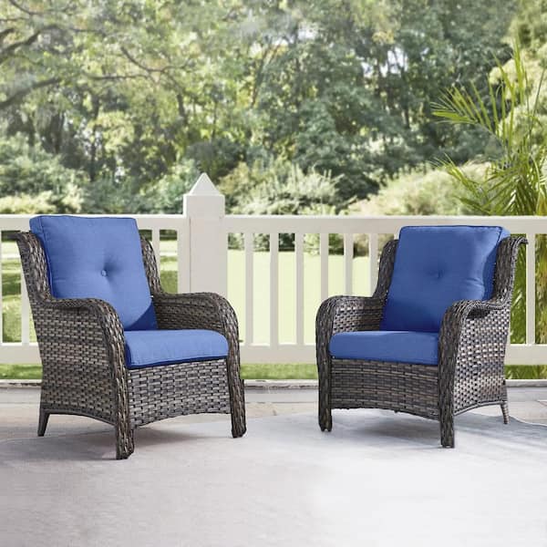 Pocassy Gray Wicker Outdoor Patio Lounge Chair with CushionGuard Blue Cushions (2-Pack)