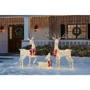 Set Of 3 LED Deer Family Holiday Yard Decoration