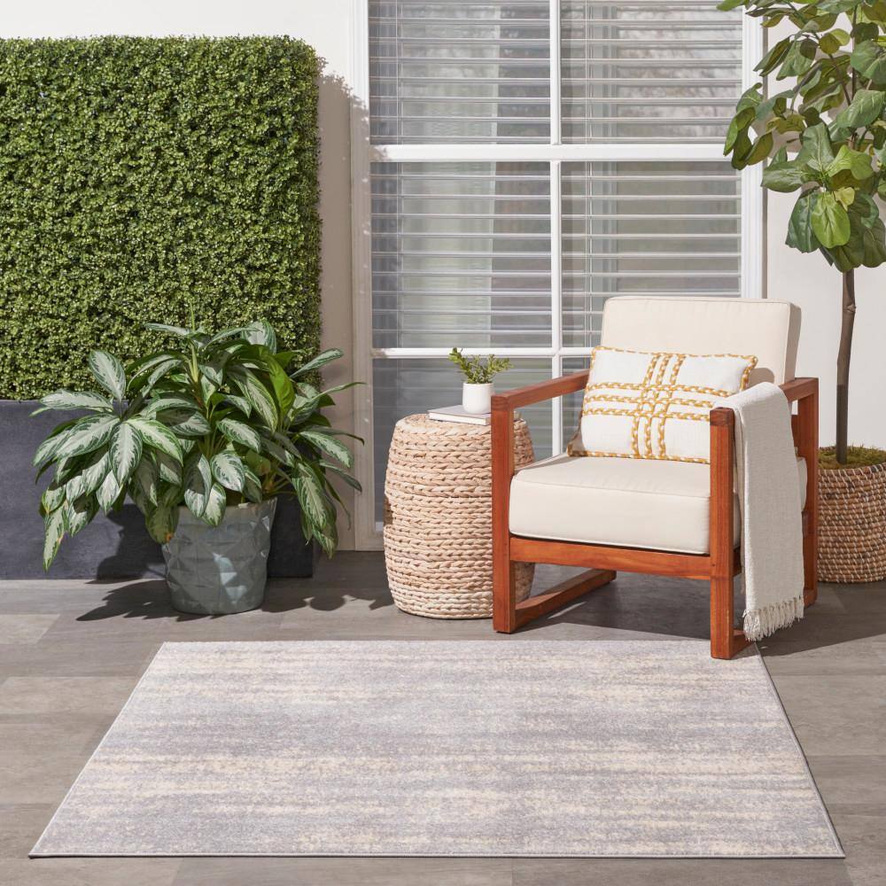 Essentials 5' Square Grey/Beige Abstract Synthetic Outdoor Rug