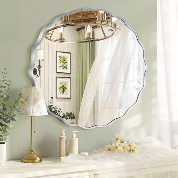 Hochwertiges 23.5 in. W. x 23.5 in. H Round Silver Aluminum Alloy Framed Scalloped Wavy Wall Mirror