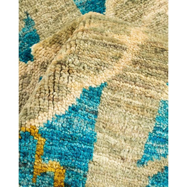 Eclectic Light Gray 5 ft. x 8 ft. Floral Wool Indoor Area Rug