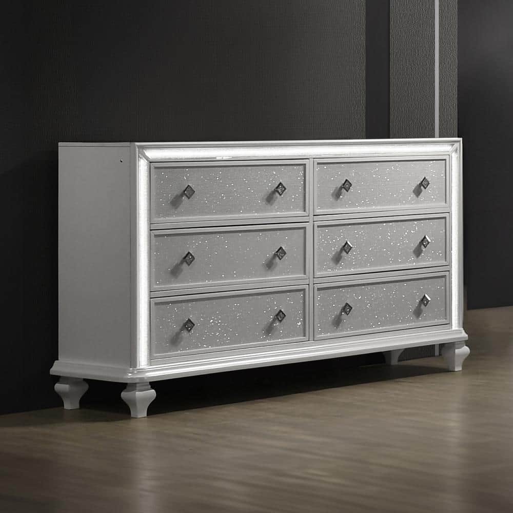 New Classic Furniture Stardust Wood 6 Drawer Dresser White