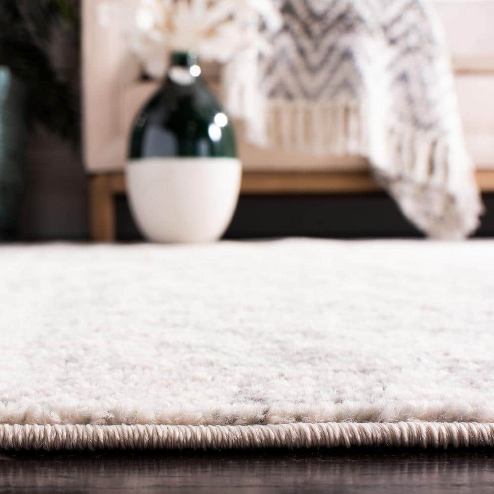 Madison Silver/Ivory Hand-Knotted Synthetic Runner Rug