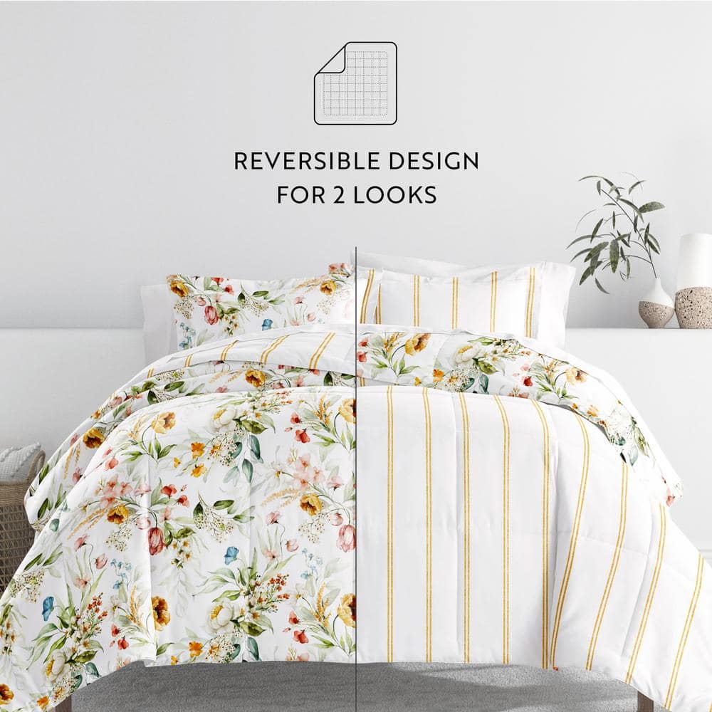 Full White Reversible Down Alternative Microfiber Bedspread Set