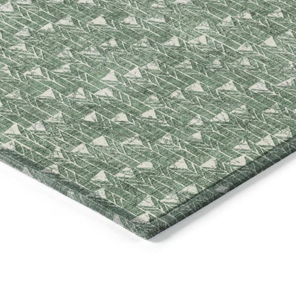 Sage 8 ft. x 10 ft. Geometric Indoor / Outdoor Area Rug