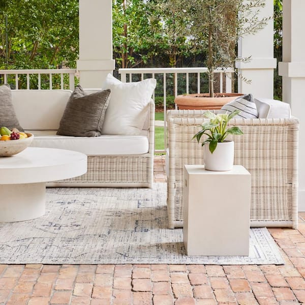 Lolita Faded Machine Washable Beige 3 ft. x 5 ft. Outdoor Area Rug