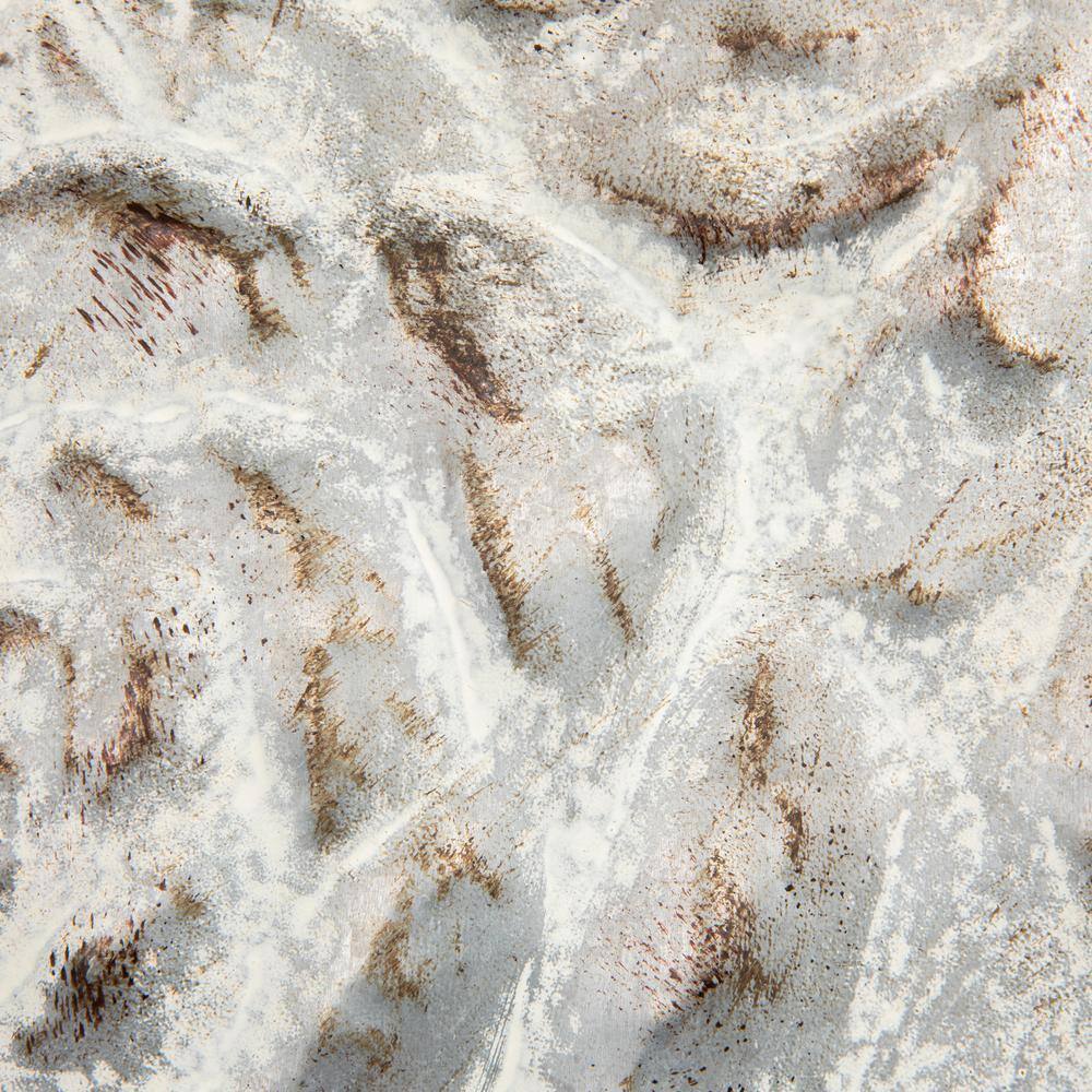 Distressed Antique White Metal Floral Bouquet Wall Décor