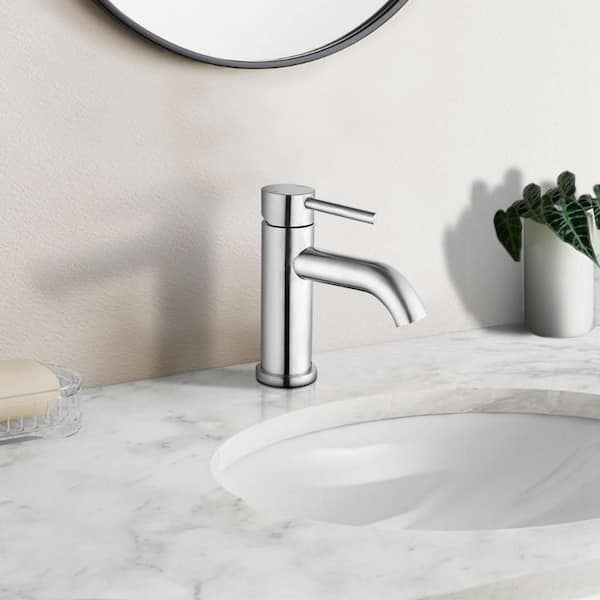 Modern Luxurious Single Handle Single Hole Bathroom Sink Faucet Bathroom Faucet in Brushed Nickel
