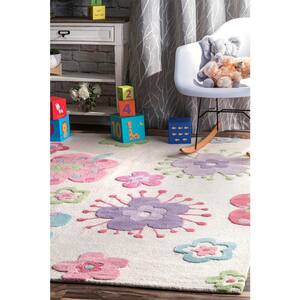 Floral Nursery Playmat Off White 3 ft. x 5 ft. Area Rug