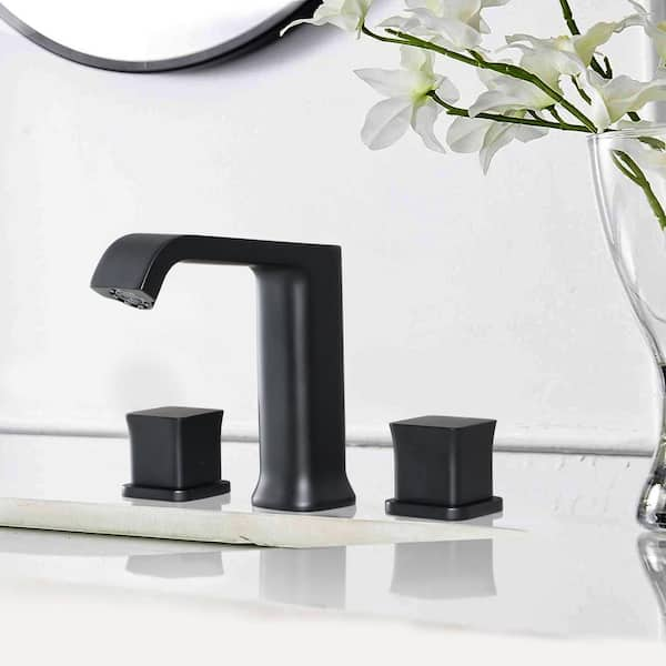 https://images.thdstatic.com/productImages/7723add6-ae71-428c-8aa1-9f29147e17bd/svn/matte-black-widespread-bathroom-faucets-ms-lqb3-60mb-31_600.jpg