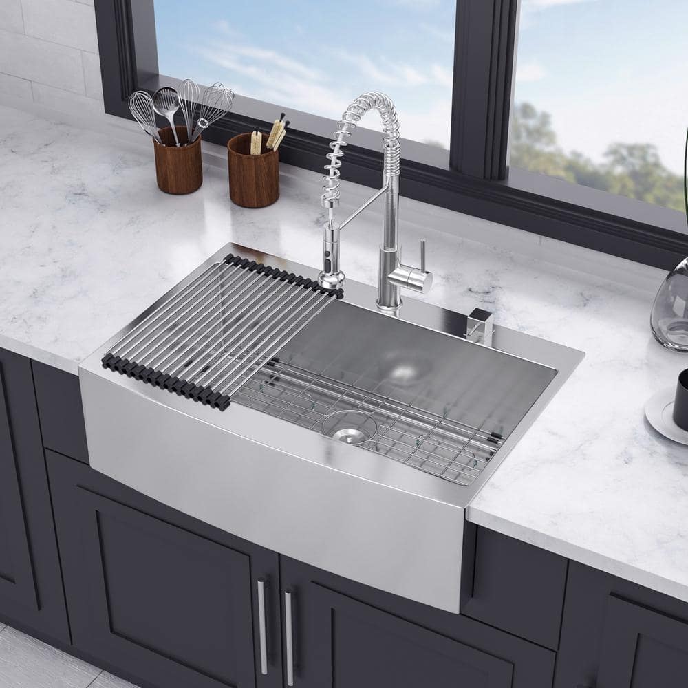 33'' Stainless Steel Farmhouse Apron Single Bowl Kitchen Sink