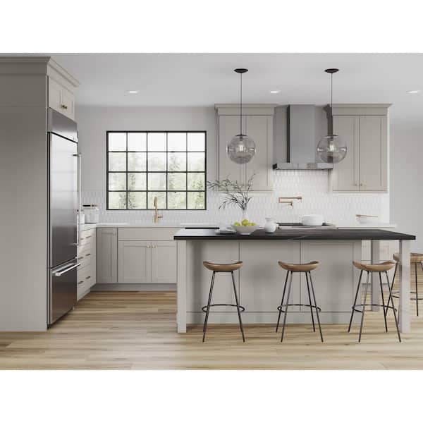 Shaker 11.5 in. W x 0.75 in. D x 11.125 in. H in Dove Gray Cabinet Door Sample