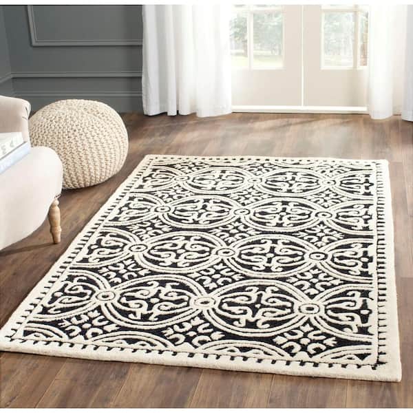 Cambridge Black/Ivory Doormat 3 ft. x 5 ft. Geometric Medallion Area Rug