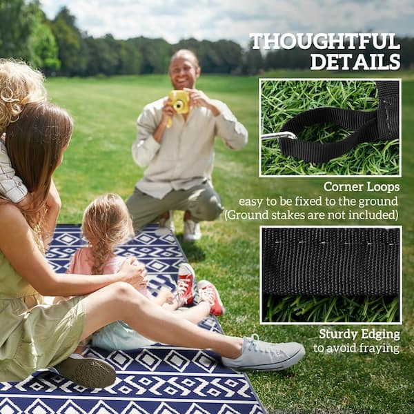 Blue/White 9x12 ft. Rhombus Reversible Polypropylene Outdoor Area Rug