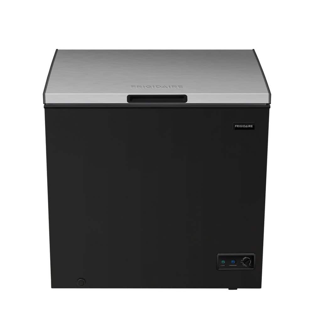 Frigidaire 7.0 cu. ft. Manual Defrost Chest Freezer in Black with Garage Ready