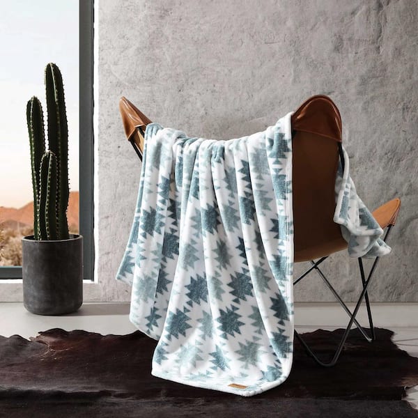 Wrangler Canyon Ikat 1-Piece Blue Plush -Fleece Throw Blanket