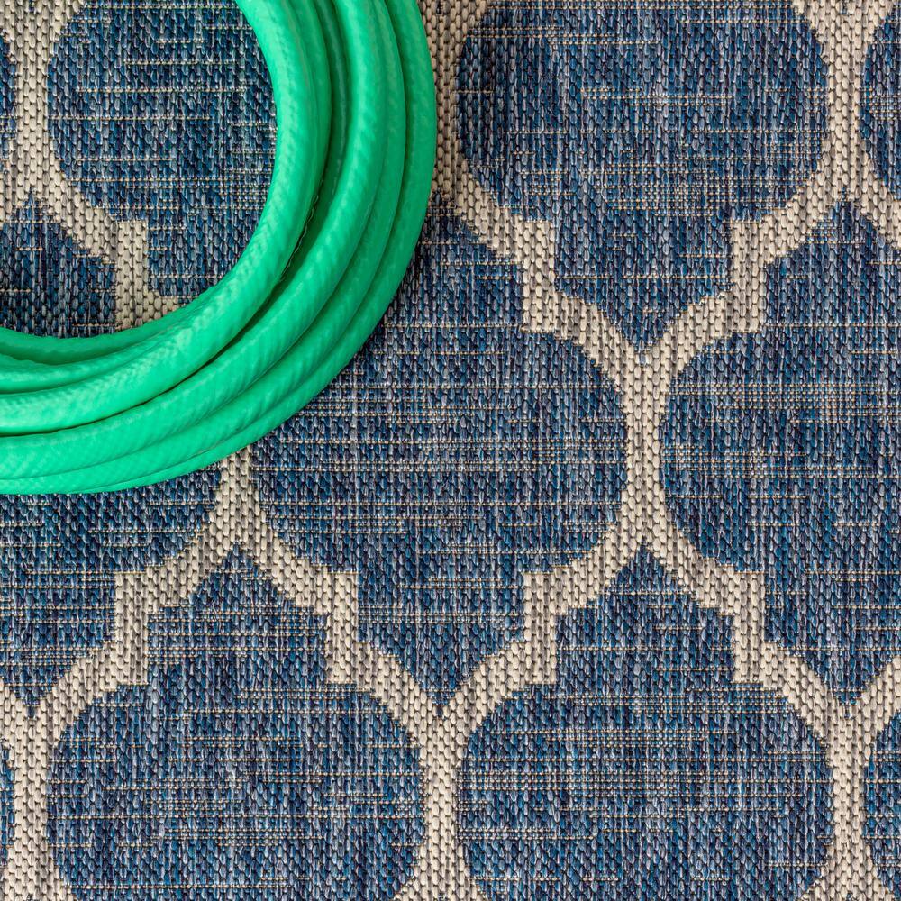 Navy & Gray Synthetic Geometric Square Indoor/Outdoor Rug - 5'