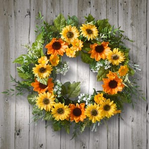 18 in. Artificial Sunflower Wreath