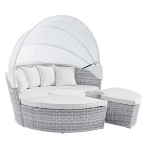 Scottsdale 4-Piece Wicker Light Gray Outdoor Patio Day Bed with White Cushions