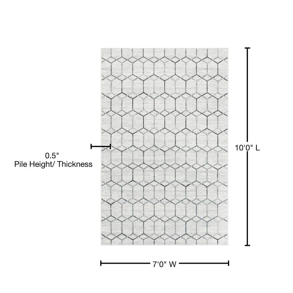White Trellis Stain-Resistant Synthetic 7x10 Rug