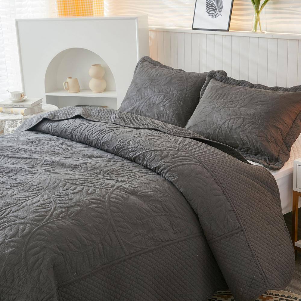 Dark Grey Reversible Cotton Queen Bedspread Set