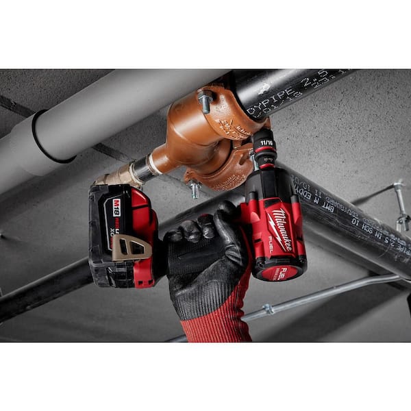 Milwaukee SHOCKWAVE Impact Duty 1/2 in Drive 3/4 in Drive Adapter