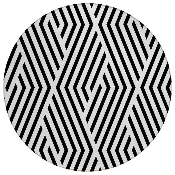 Chantille ACN550 Black 8 ft. x 8 ft. Round Machine Washable Indoor/Outdoor Geometric Area Rug