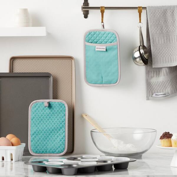 KitchenAid Ribbed Soft Silicone Water Resistant Pot Holder Set,  Blue Velvet, 2 Piece Set : Home & Kitchen