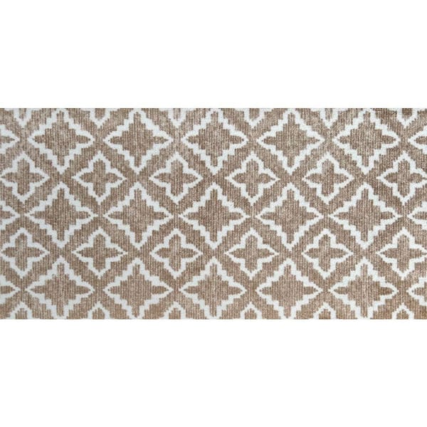 Maltese 2.29 ft x 3.92 ft Tan and White Geometric Area Rug