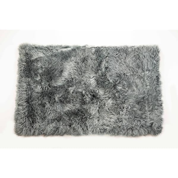 NEW ZEALAND RECTANGULAR SHEEPSKIN AREA RUG 3' X 5' - GREY