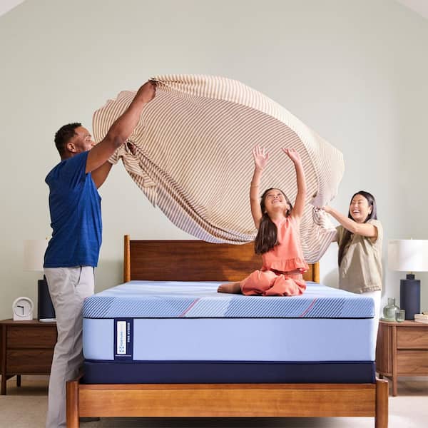 Sealy Posturepedic Pro Haverford 13 in. Full Firm Hybrid Tight Top