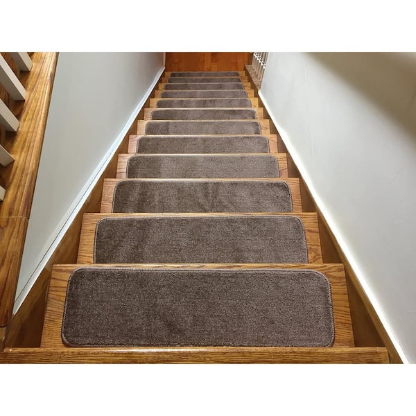 Euro Gray 8 in. x 30 in. Indoor Carpet Stair Treads Slip Resistant Backing (Set of 13)