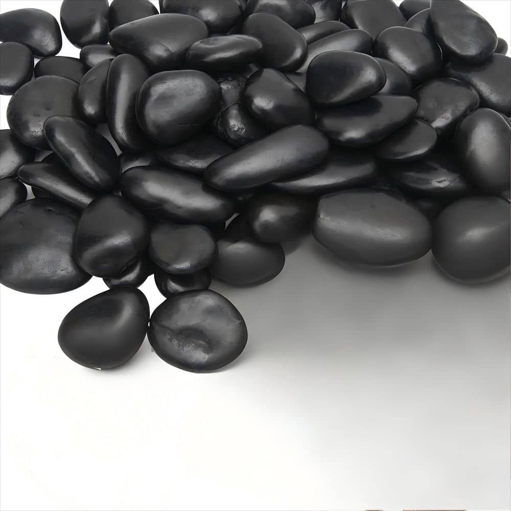 OGETFUUR 15 lb. Black River Rocks, 1 in.-2 in. Large Polished Black ...