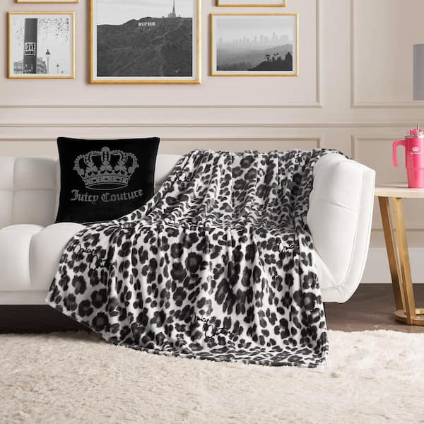 Regent Leopard Gray 50 in. x 70 in. Plush Throw Blanket