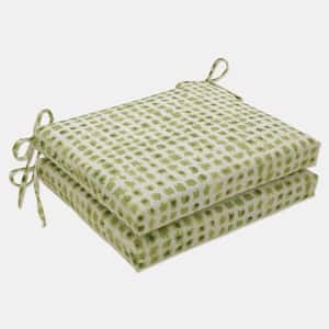 18.5 x 16 Outdoor Dining Chair Cushion in Green/Ivory (Set of 2)