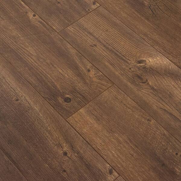 TrafficMaster Woodberry Oak 7 Mm T X 8 In. W Laminate Wood Flooring ...