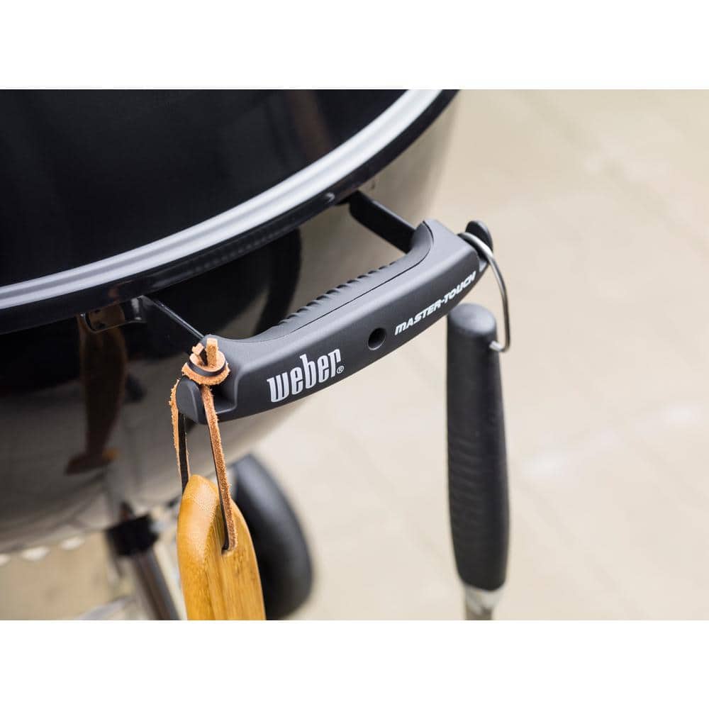 22-Inch Smoke Charcoal Kettle Grill with Nylon Handles