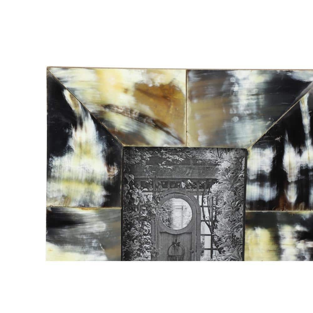 Elegant 8" x 10" Black and Gold Horn Marbled Picture Frame
