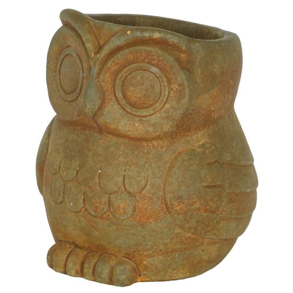 CHG CLASSIC HOME & GARDEN Large Rust Cement Owl Planter
