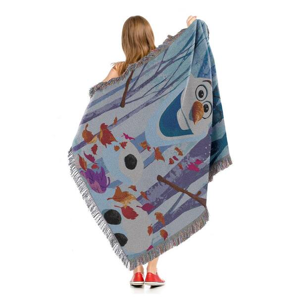 2 Disney® Frozen Tapestry blanket popular Throws