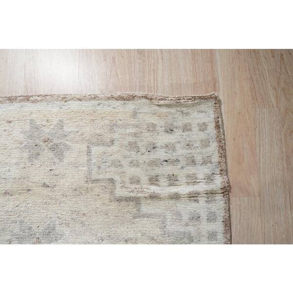 Ivory 8 ft. x 10 ft. Hand-Knotted Wool Classic Oushak Area Rug Beige