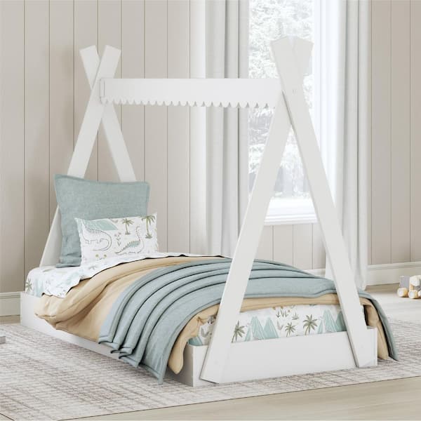 Hallityn White Twin Canopy Bed